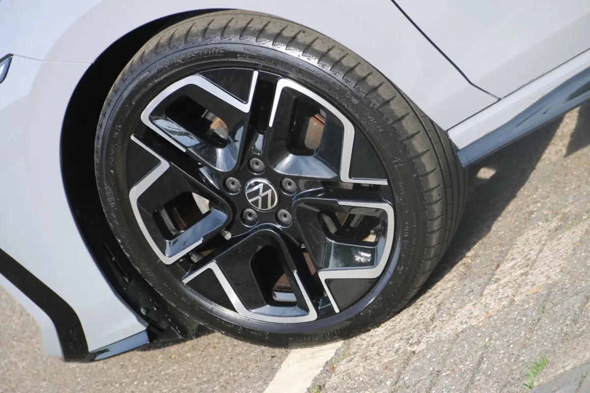 1.5 eTSI R-Line Edition PANO-DAK