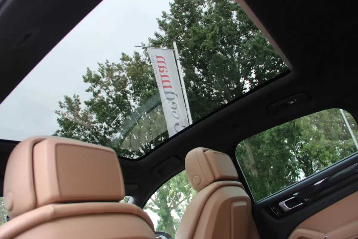 3.0 E-Hybrid NL-AUTO NAP LUCHTVERING TREKHAAK DEALER ONDH