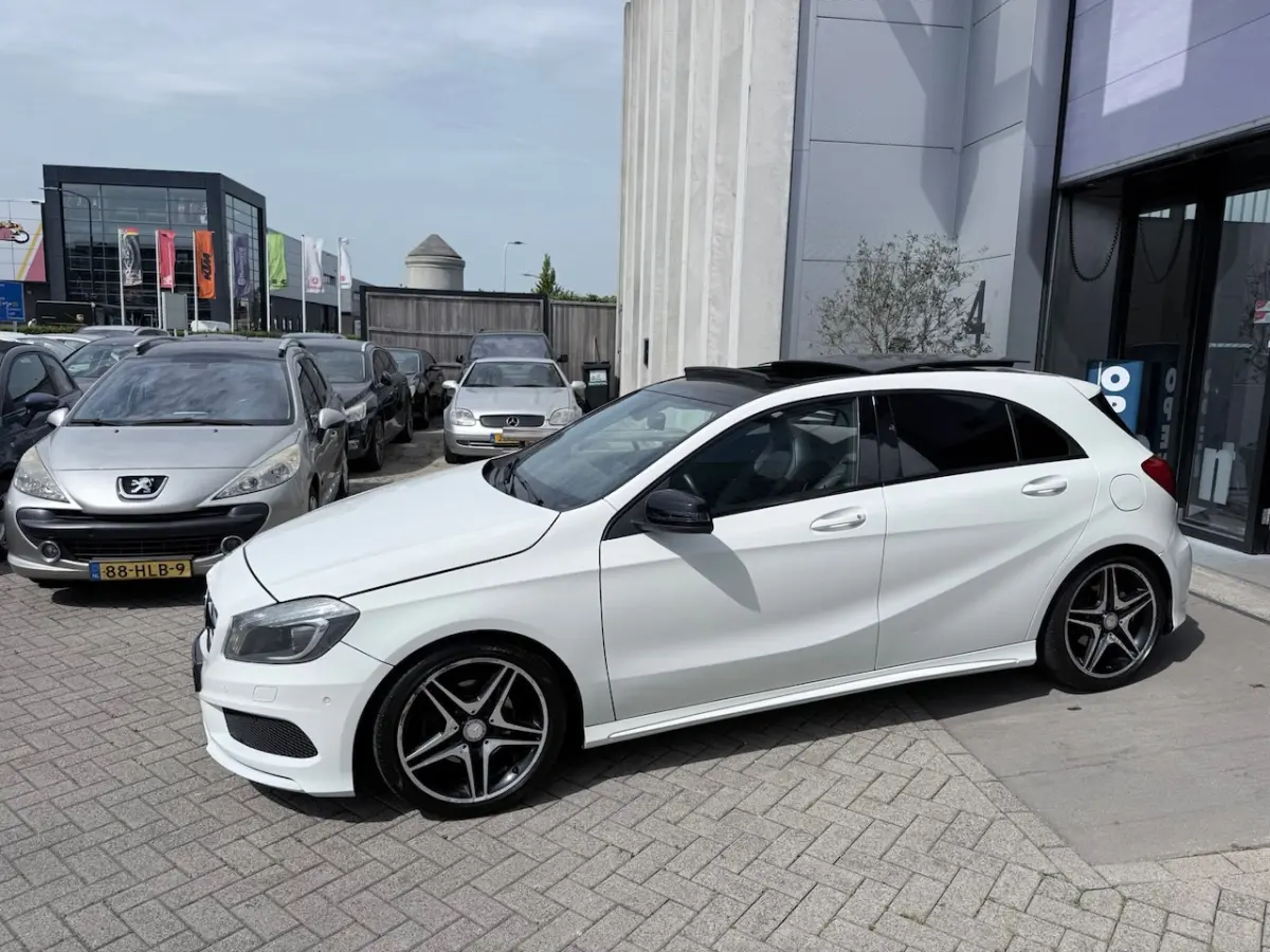 Mercedes-Benz A-klasse 2012 Benzine Automatisch leasen