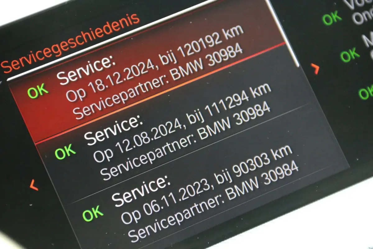 218i Executive M-PAKKET AUTOMAAT