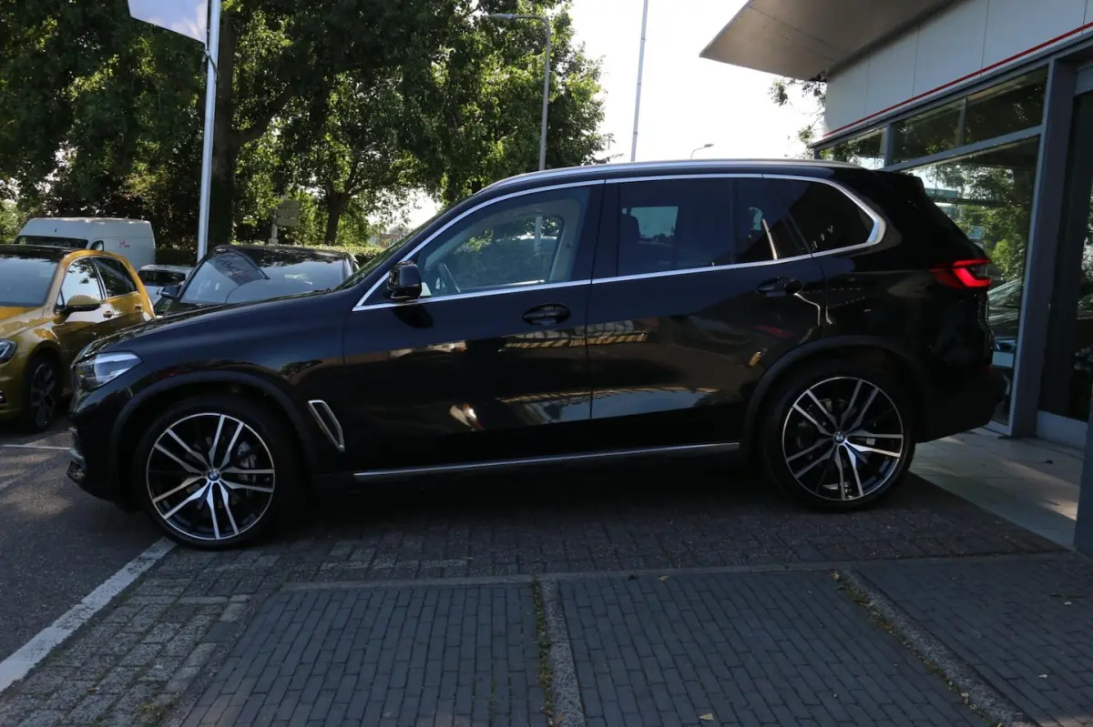 XDrive40i High Executive DEALER OND. PANO-DAK NAP