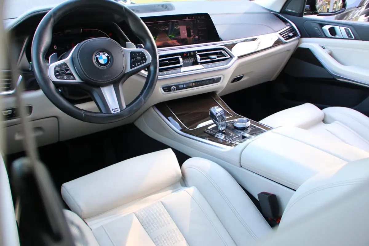XDrive40i High Executive DEALER OND. PANO-DAK NAP