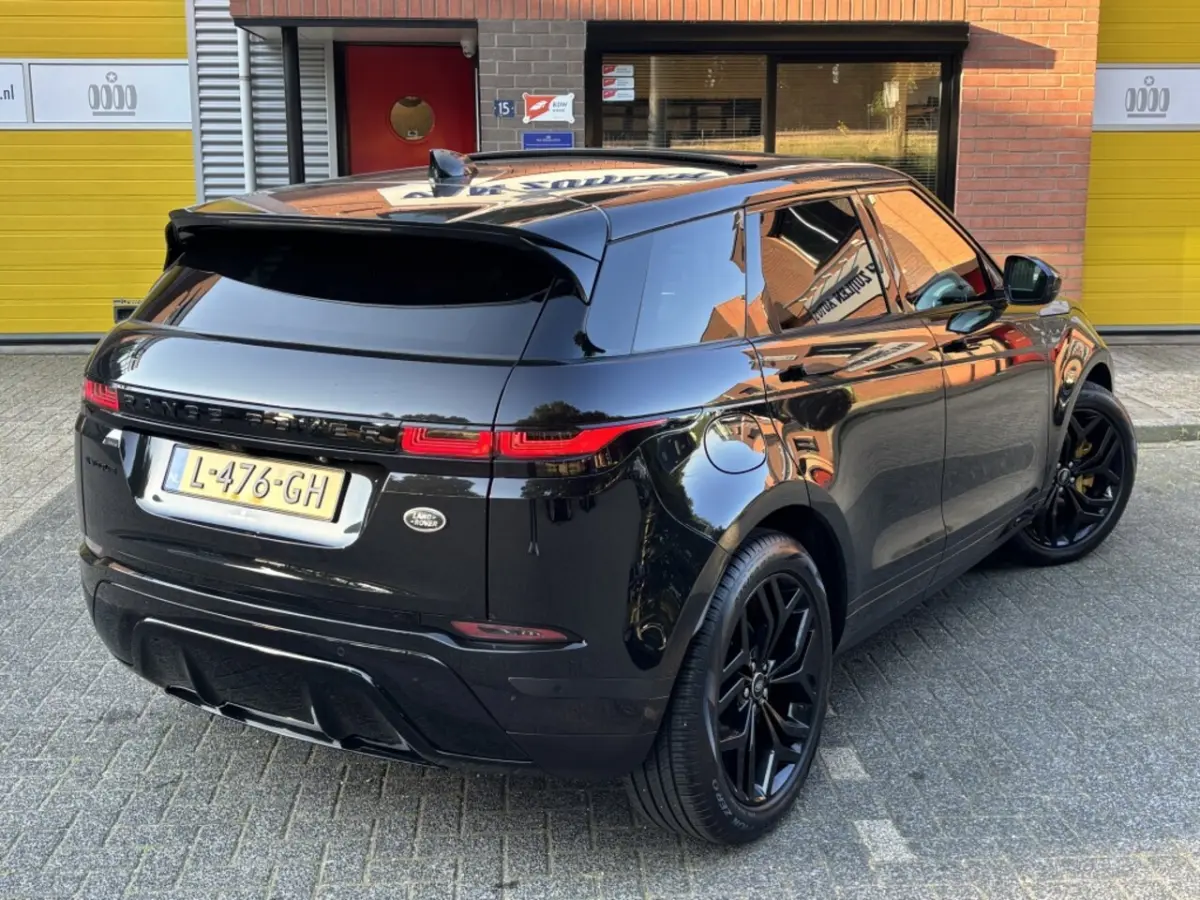 2.0 P200 AWD Black Pack Panorama 20" BTW