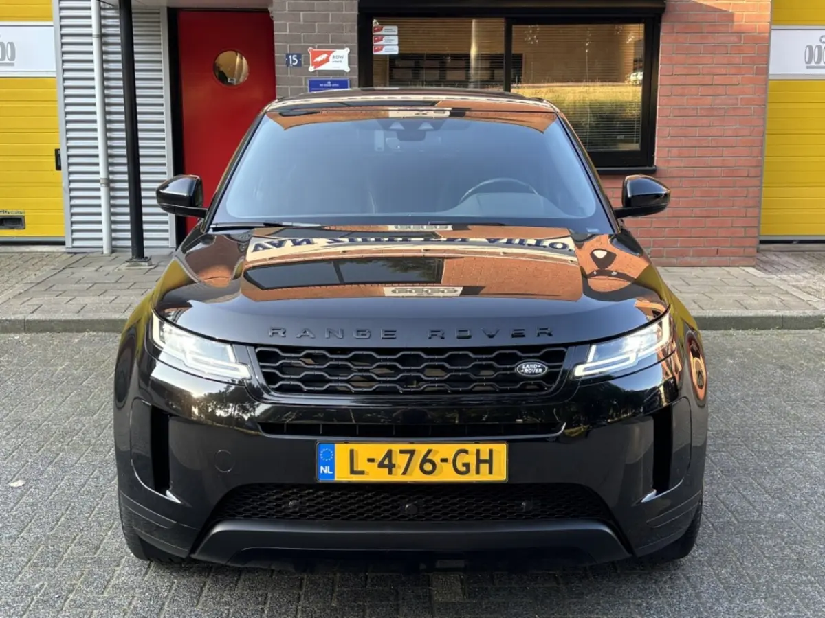 2.0 P200 AWD Black Pack Panorama 20" BTW