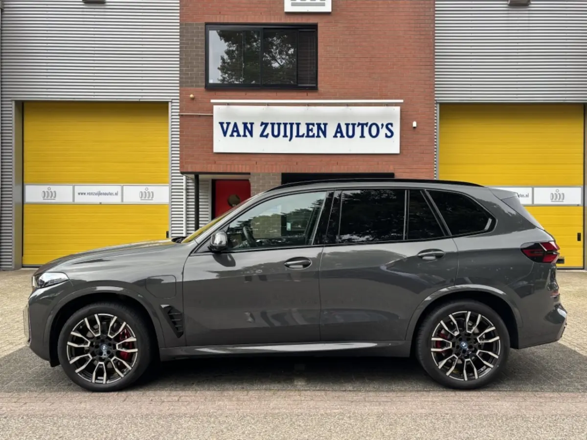 xDrive50e M-Sport PRO Carbon Pano Head-Up Harman Kardon