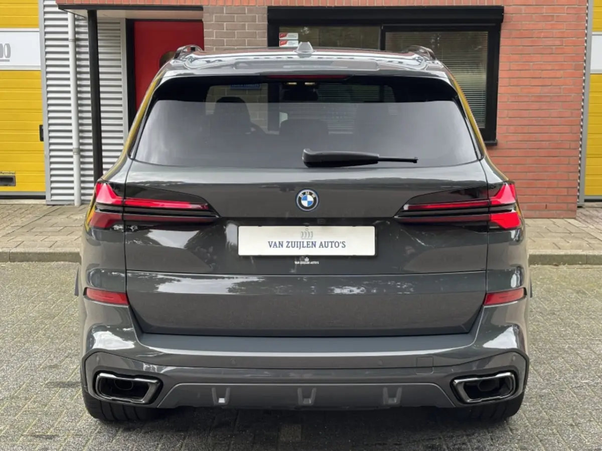 xDrive50e M-Sport PRO Carbon Pano Head-Up Harman Kardon