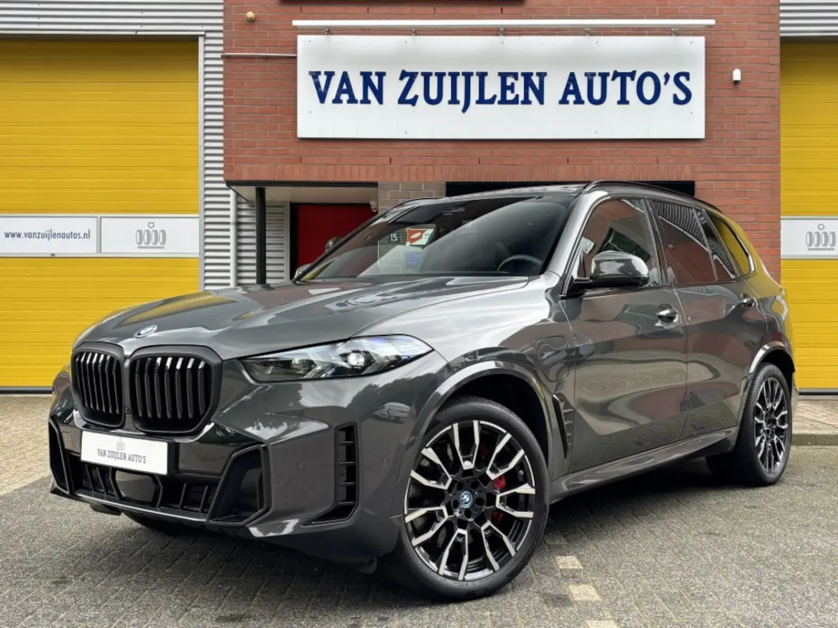 xDrive50e M-Sport PRO Carbon Pano Head-Up Harman Kardon