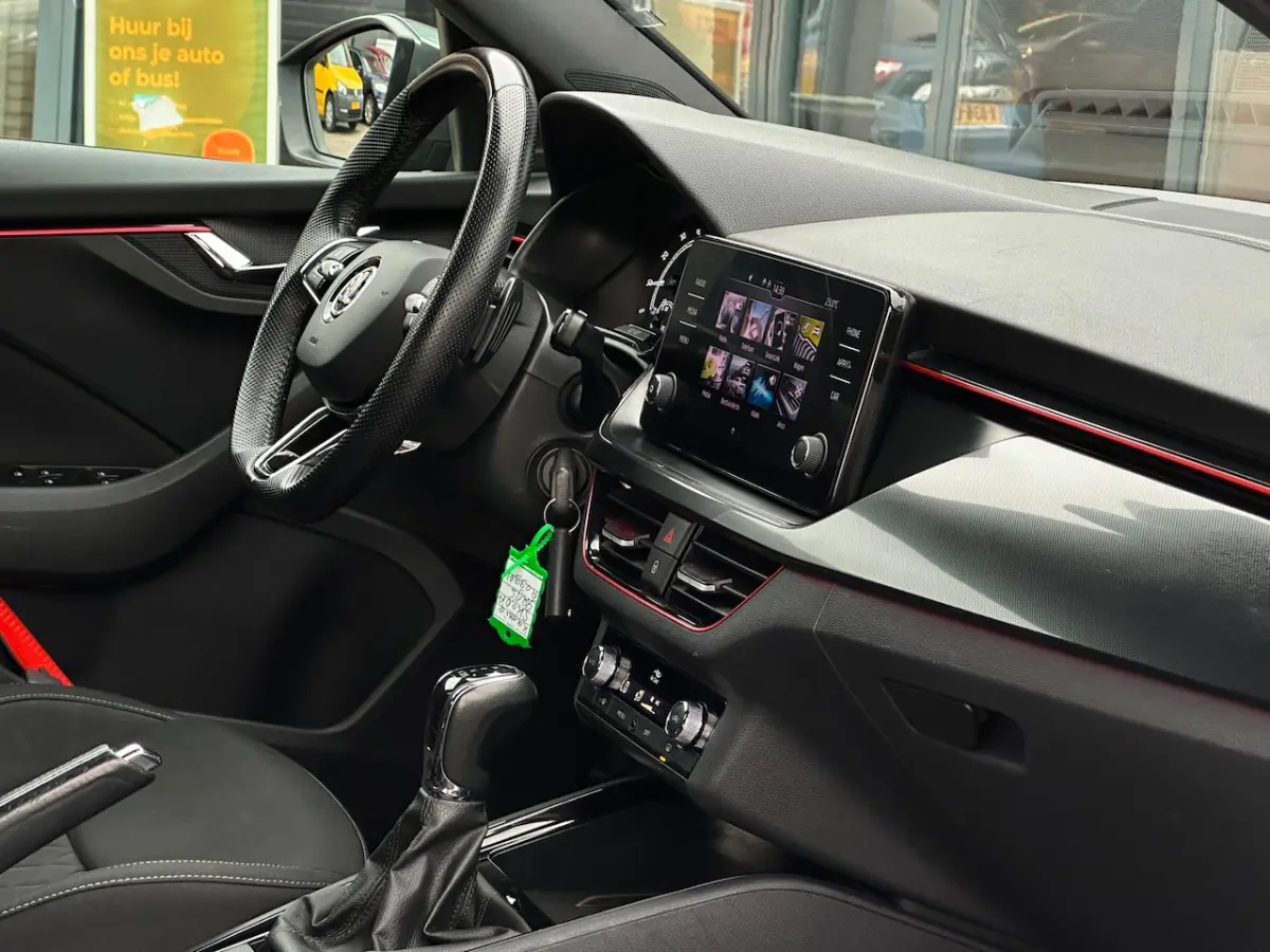1.0 TSI Sport Business/1STE EIG/APP-CONNECT/AUTOMAAT