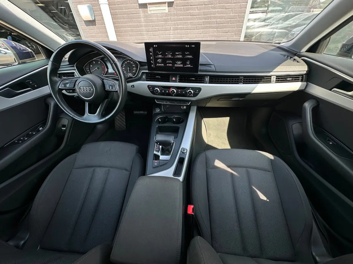 35 TDI Launch edition Sport/CARPLAY/LEDER/NAVI/NETTE STAAT