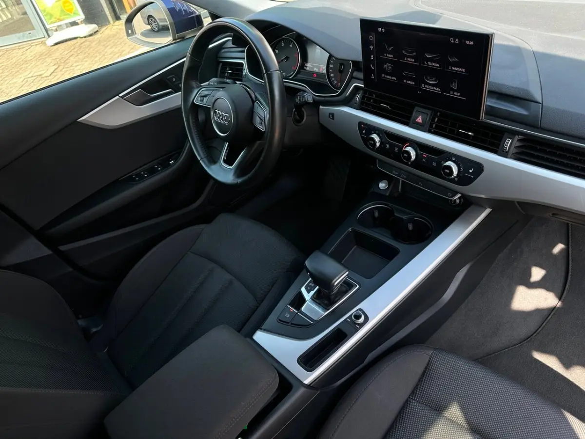 35 TDI Launch edition Sport/CARPLAY/LEDER/NAVI/NETTE STAAT