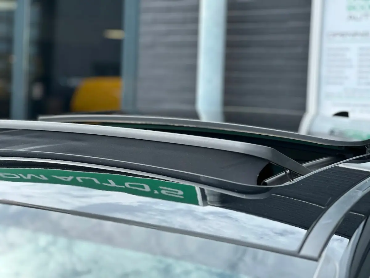 118i Executive Edition/PANO-DAK/NAVI/CARPLAY/LED/NL AUTO NAP