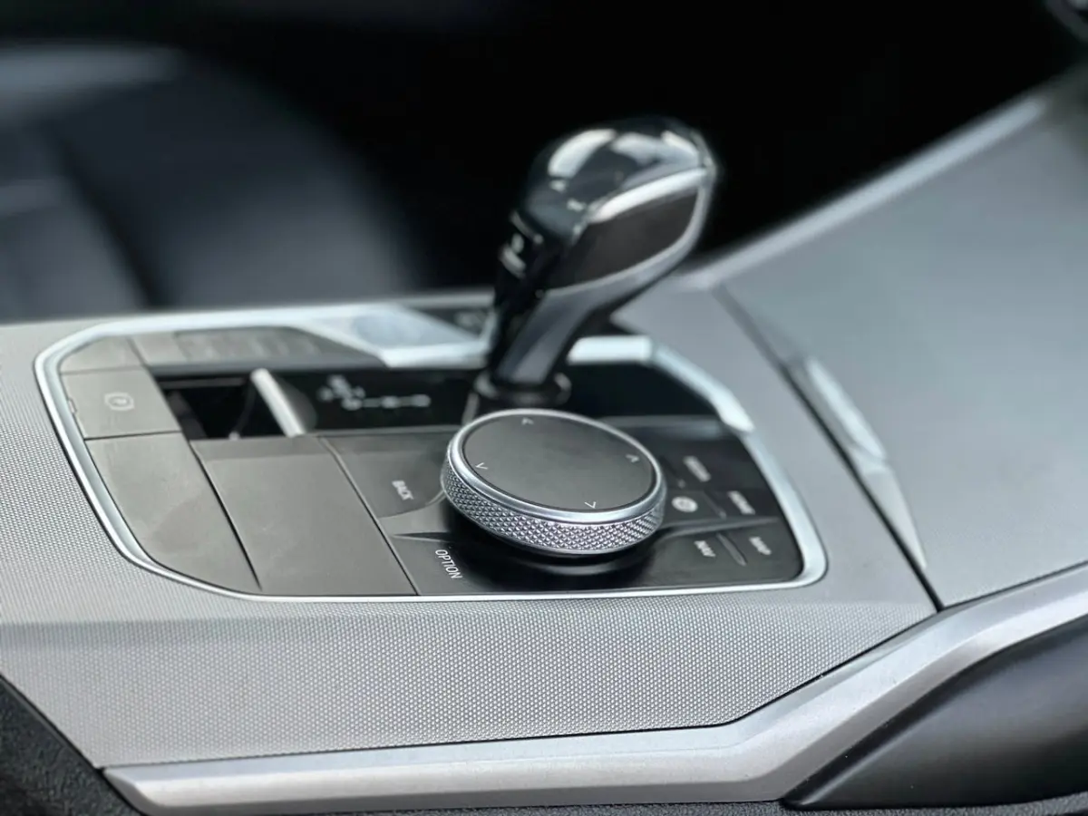 330e High Executive/LED/NAVI/CARPLAY/NL-AUTO NAP