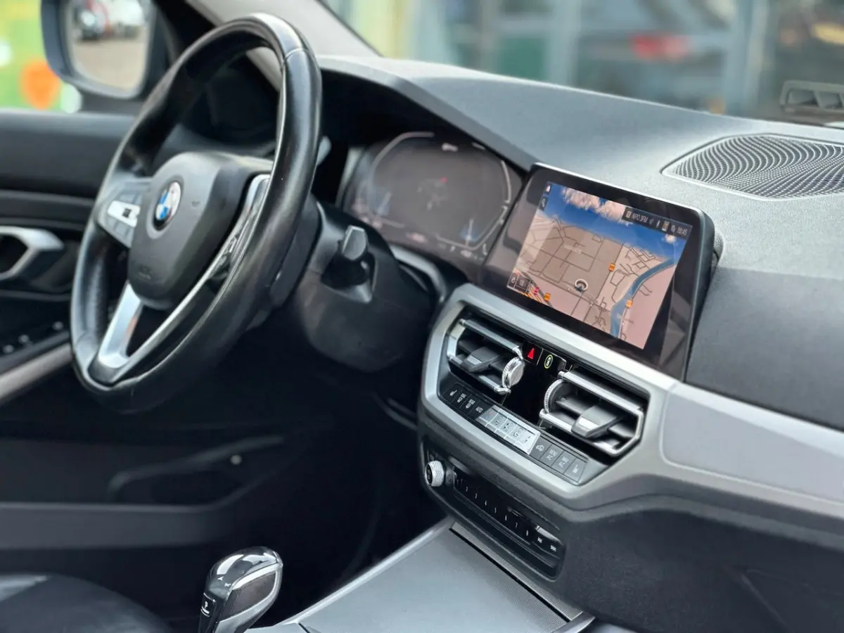 330e High Executive/LED/NAVI/CARPLAY/NL-AUTO NAP