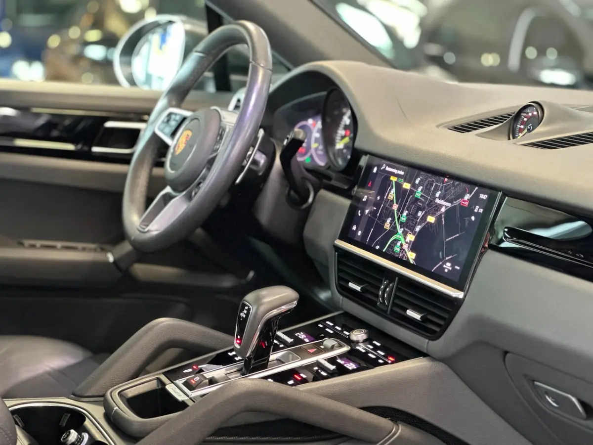 3.0 E-Hybrid/PANO-DAK/LEDER/CAMERA/NL-AUTO NAP