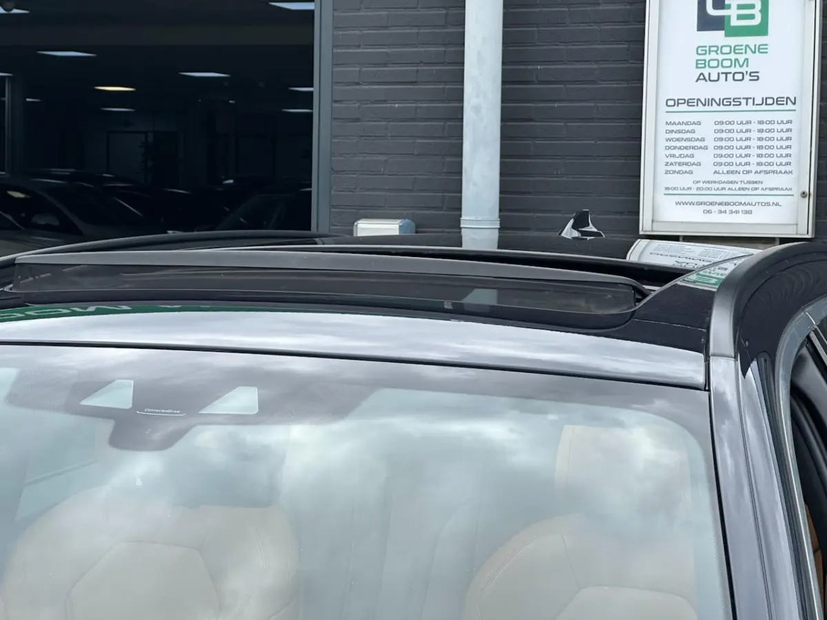 520i High Executive/M-PAKKET/2E EIG/PANO-DAK/CARPLAAY/NL-AUTO NAP