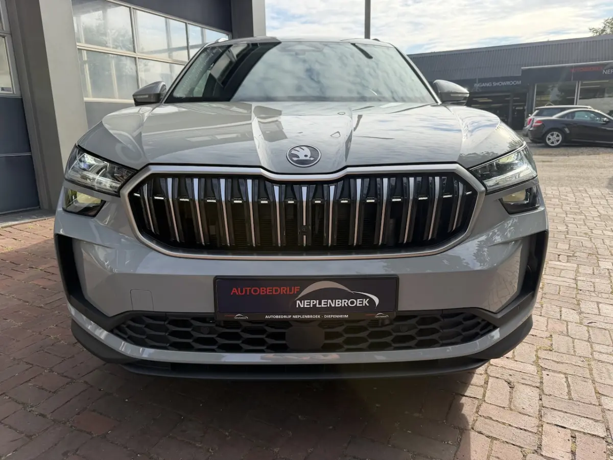 1.5 TSI PHEV Business Edition Plus | ex BPM | Leer Suite | HUD | Matrix | DCC | 20â | Wint