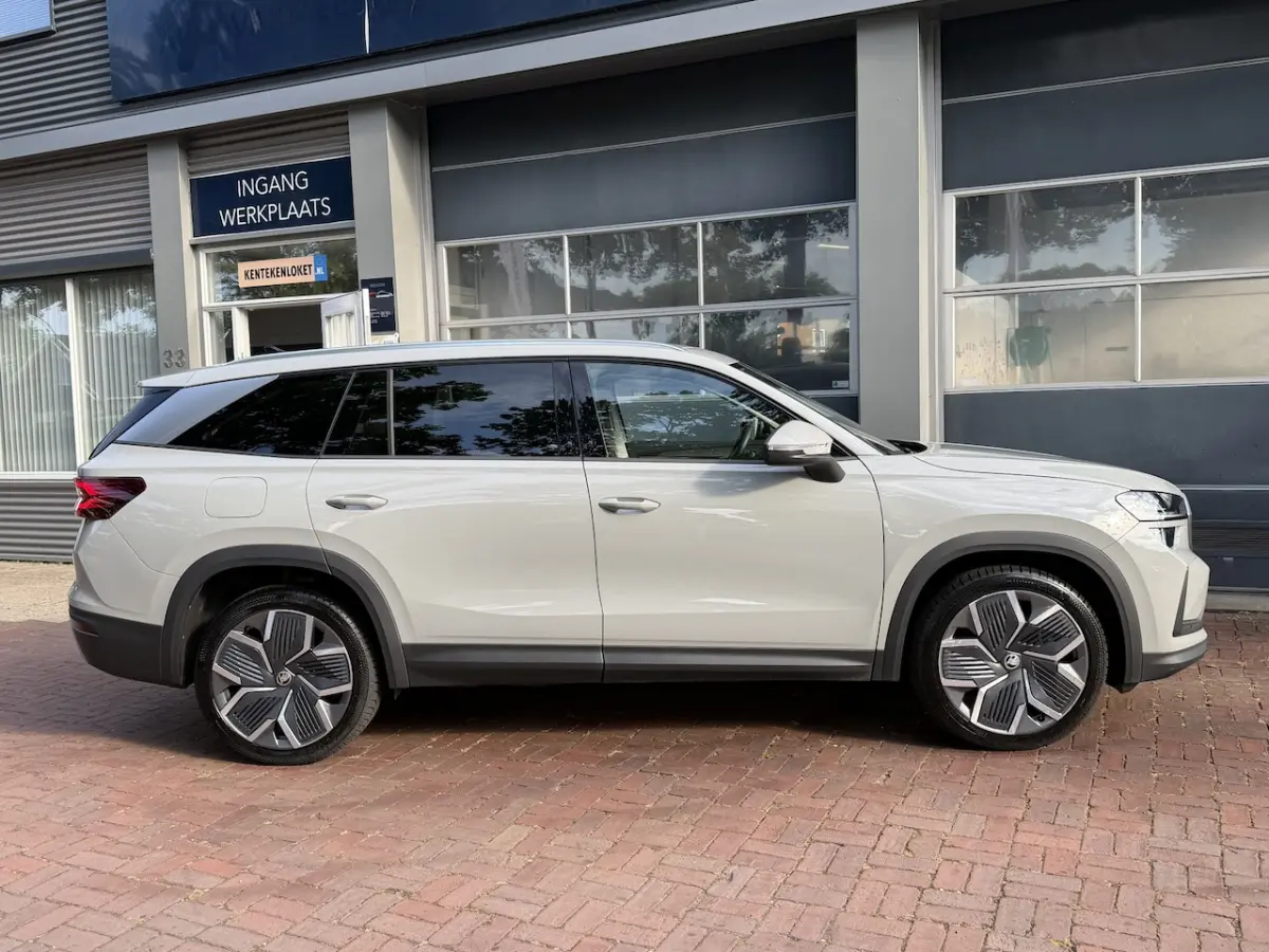 1.5 TSI PHEV Business Edition Plus | ex BPM | Leer Suite | HUD | Matrix | DCC | 20â | Wint