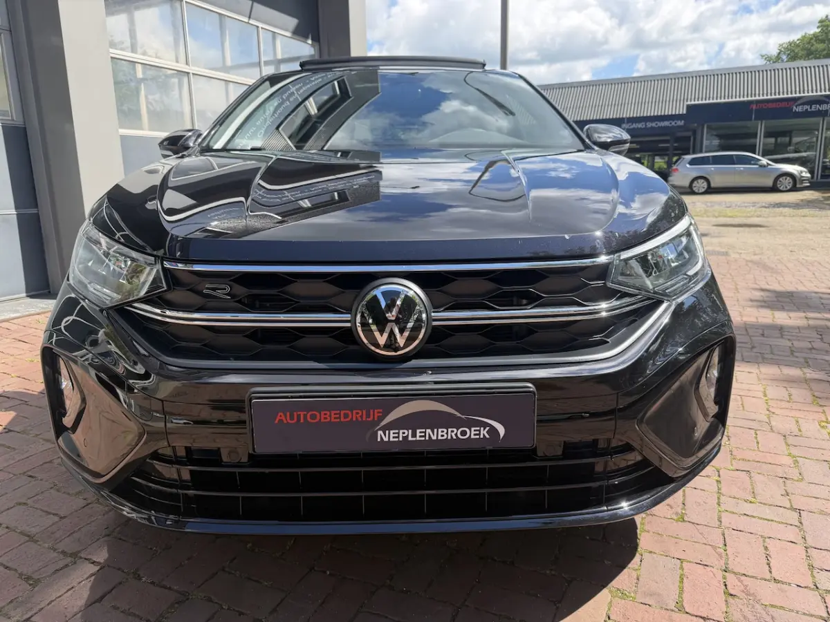1.5 TSI R-Line Business | ex BPM | AppConnect | Pano | LED | Virtual Pro | 17"| IQ Drive |
