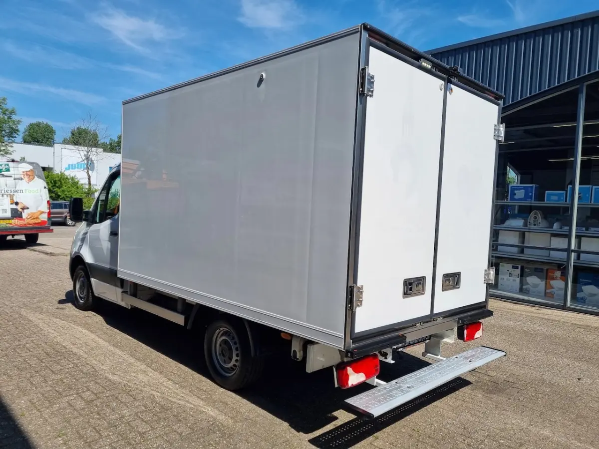 316 CDI Kuhlkoffer/ V500 MAX MT -20+20/ Trennwand