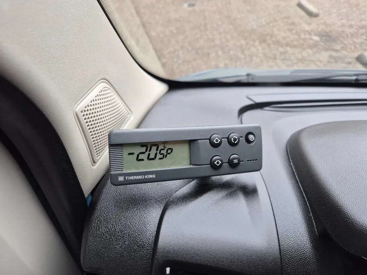 Maxi Koelwagen TK V300MAX st. 230V +20C/-20C Euro 6