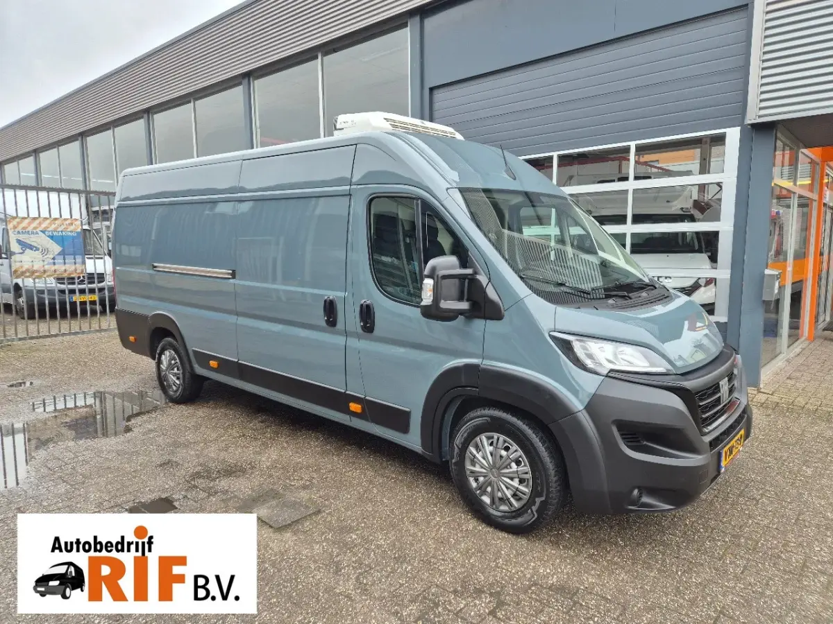 Maxi Koelwagen TK V300MAX st. 230V +20C/-20C Euro 6