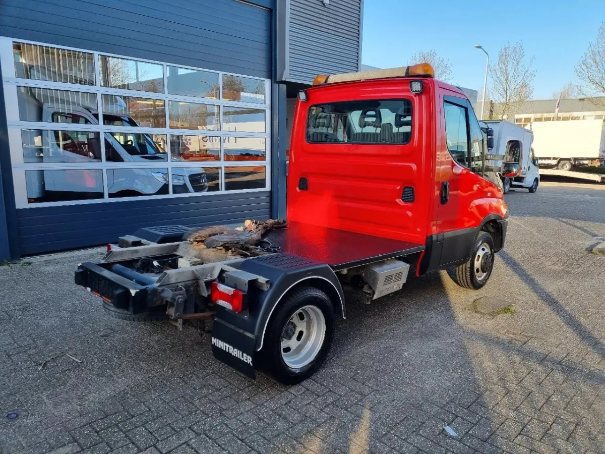 50C21 3.0D/ 204 PS/ 8750 KG
