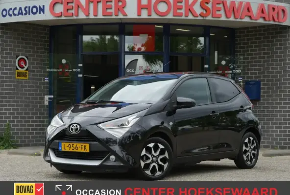1.0 VVT-i 72pk 5D X-Cite | Camera | CarPlay | Led | Dab+ |