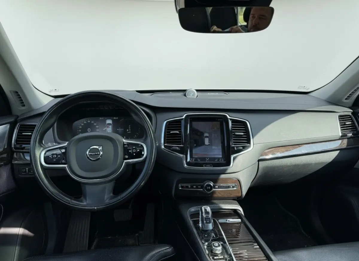 2.0 T8 Twin Engine AWD Inscription 7 pers