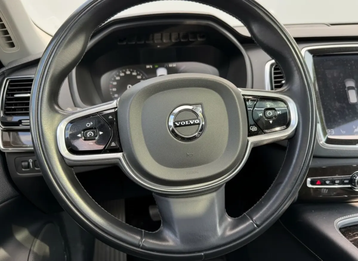 2.0 T8 Twin Engine AWD Inscription 7 pers