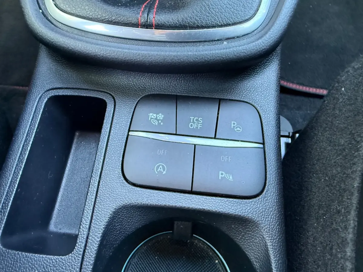 1.0 EcoBoost Hybrid ST-Line X 12 maand garantie