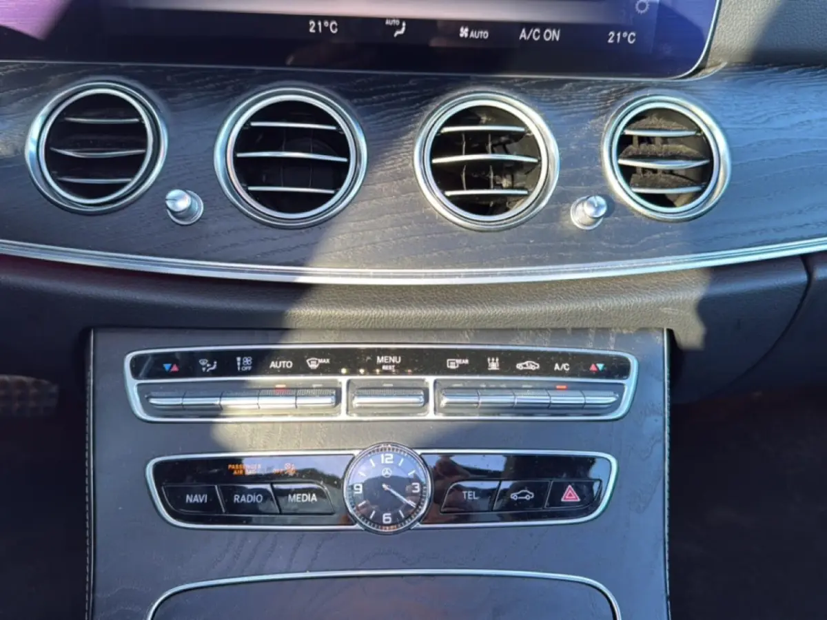 300 de Business Solution AMG 6 maand garantie