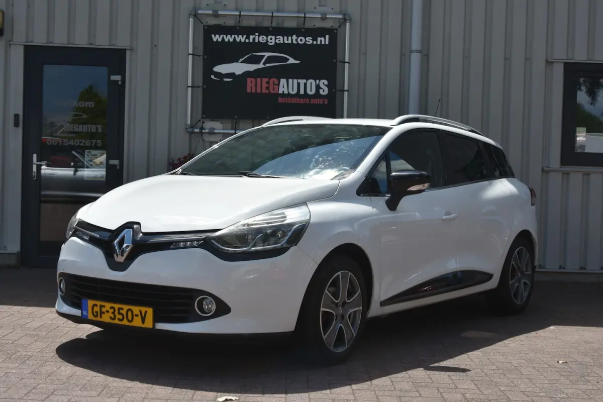 Renault Clio Estate 2015 Benzine Handgeschakeld leasen