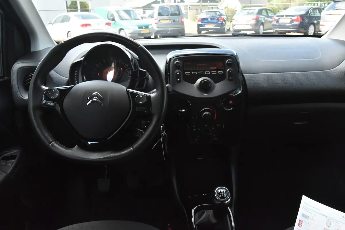 1.0 VTi Feel â 2019 | Origineel Nederlandse auto | Airco | Cruise Control | Lage km-stand
