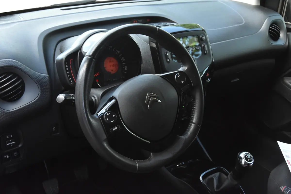 1.0 VTi Feel â 2019 | Origineel Nederlandse auto | Airco | Cruise Control | Lage km-stand