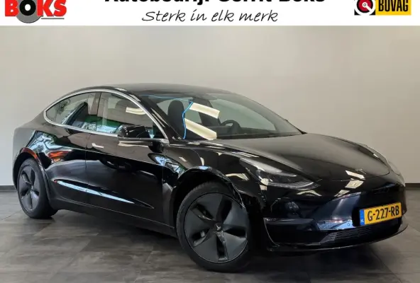 Long Range AWD 75 kWh Panorama dak Leder interieur