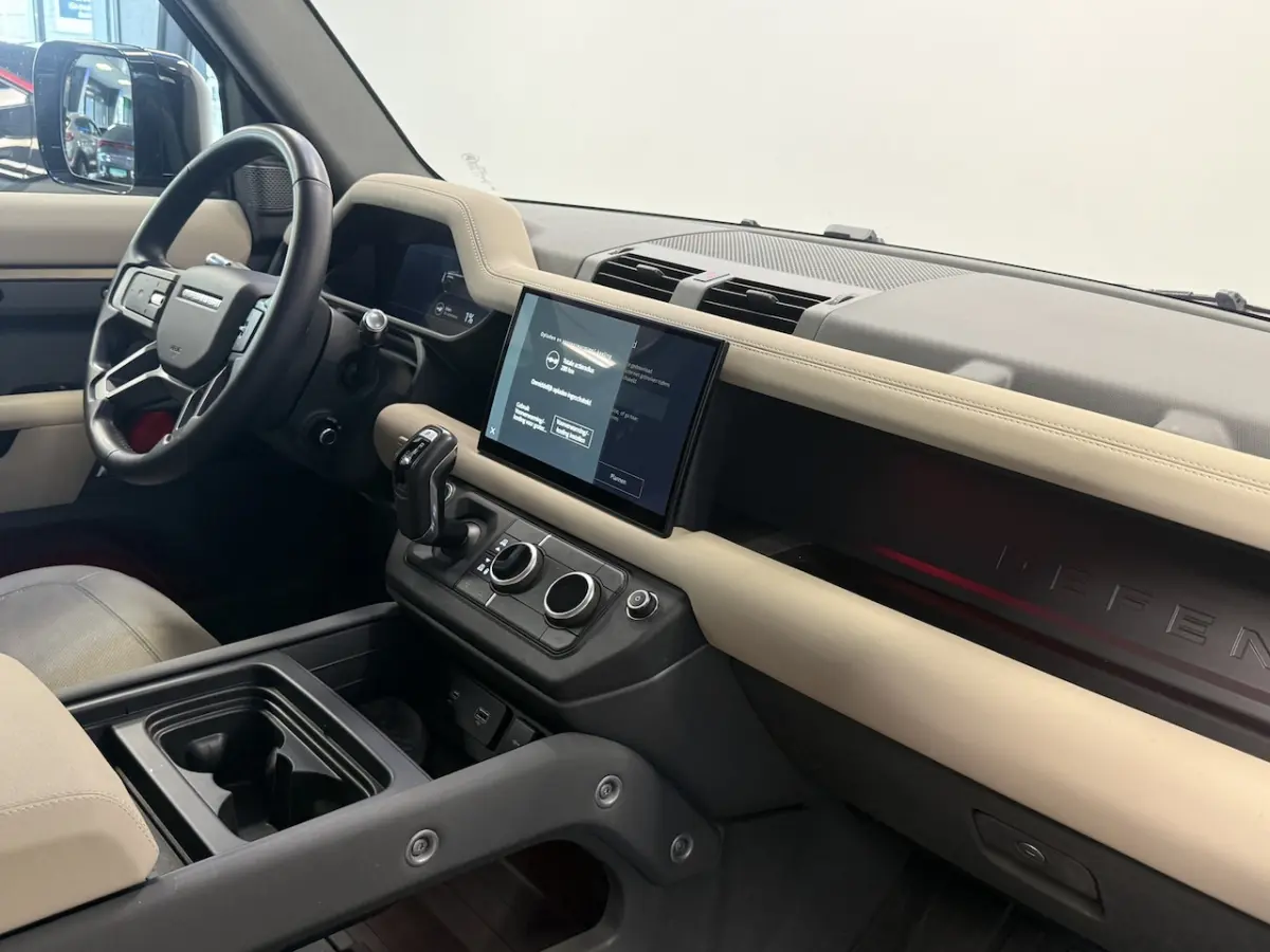 P400e SE Heritage Leder Full-led Groot scherm Navigatie