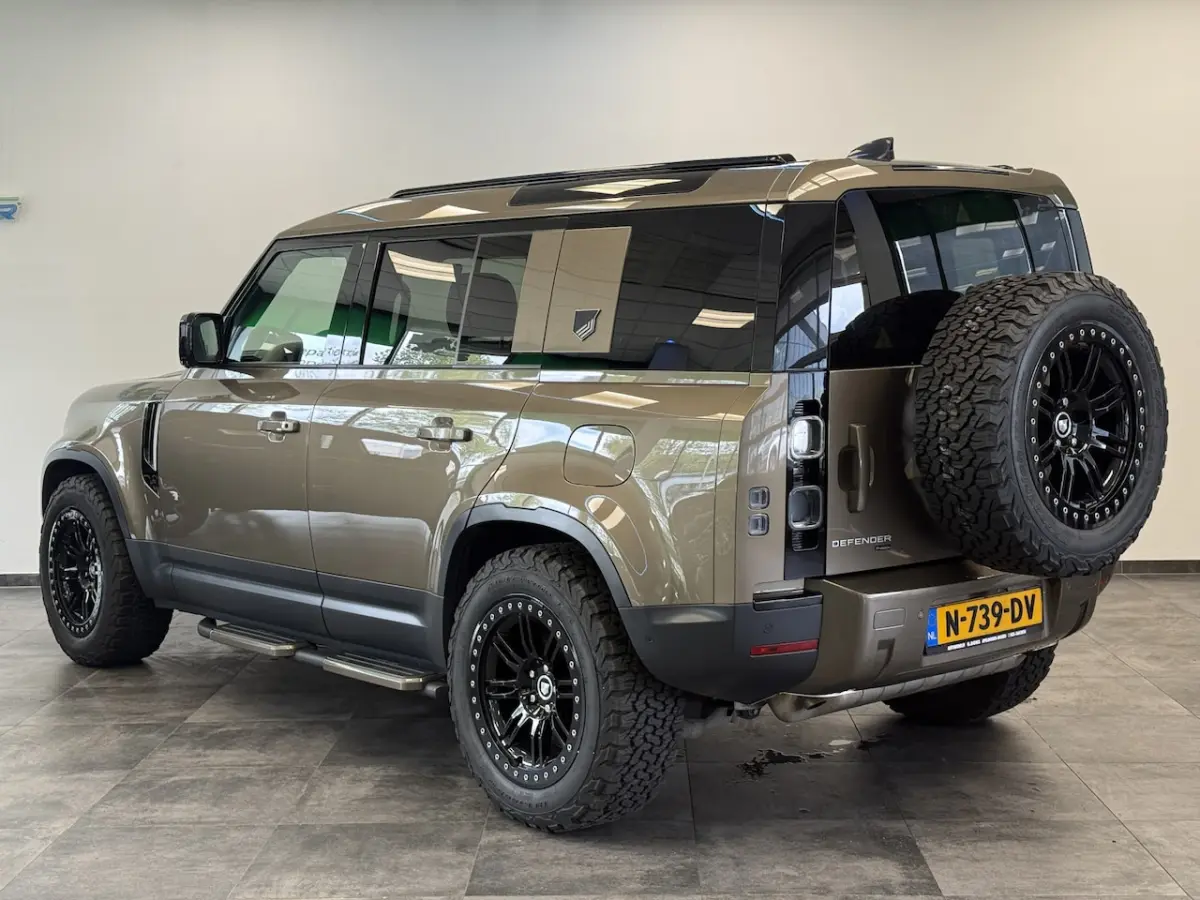 P400e SE Heritage Leder Full-led Groot scherm Navigatie