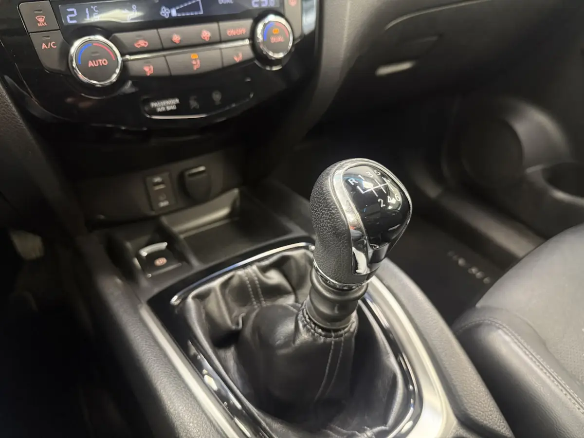 1.6 DIG-T Tekna Cruise/Climate Panoramadak Trekhaak Leer 360 Camera Carplay
