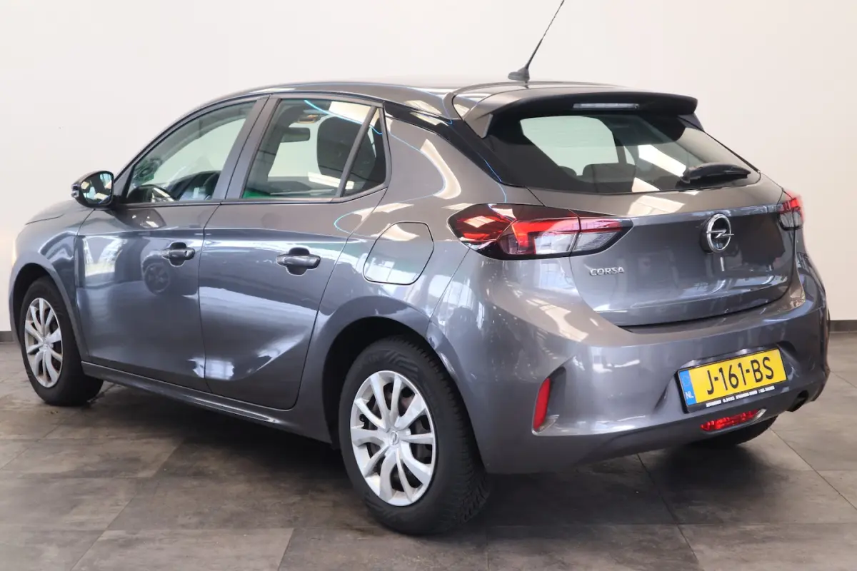 1.2 Edition Carplay Airco CruiseControl 24 Maanden garantie* (Vraag naar de voorwaarden)