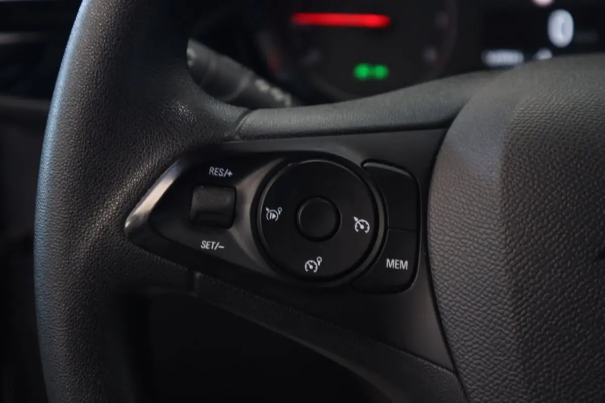 1.2 Edition Carplay Airco CruiseControl 24 Maanden garantie* (Vraag naar de voorwaarden)