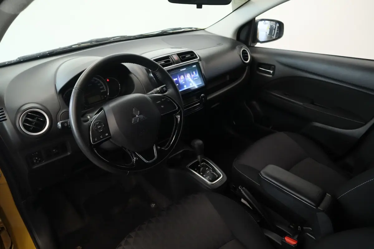 1.2 Dynamic Automaat Camera Apple Carplay Android Auto 24 Maanden garantie* (Vraag naar de
