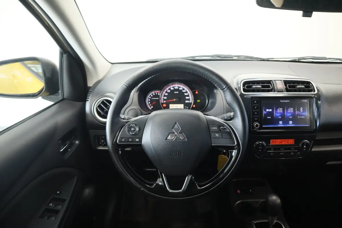 1.2 Dynamic Automaat Camera Apple Carplay Android Auto 24 Maanden garantie* (Vraag naar de
