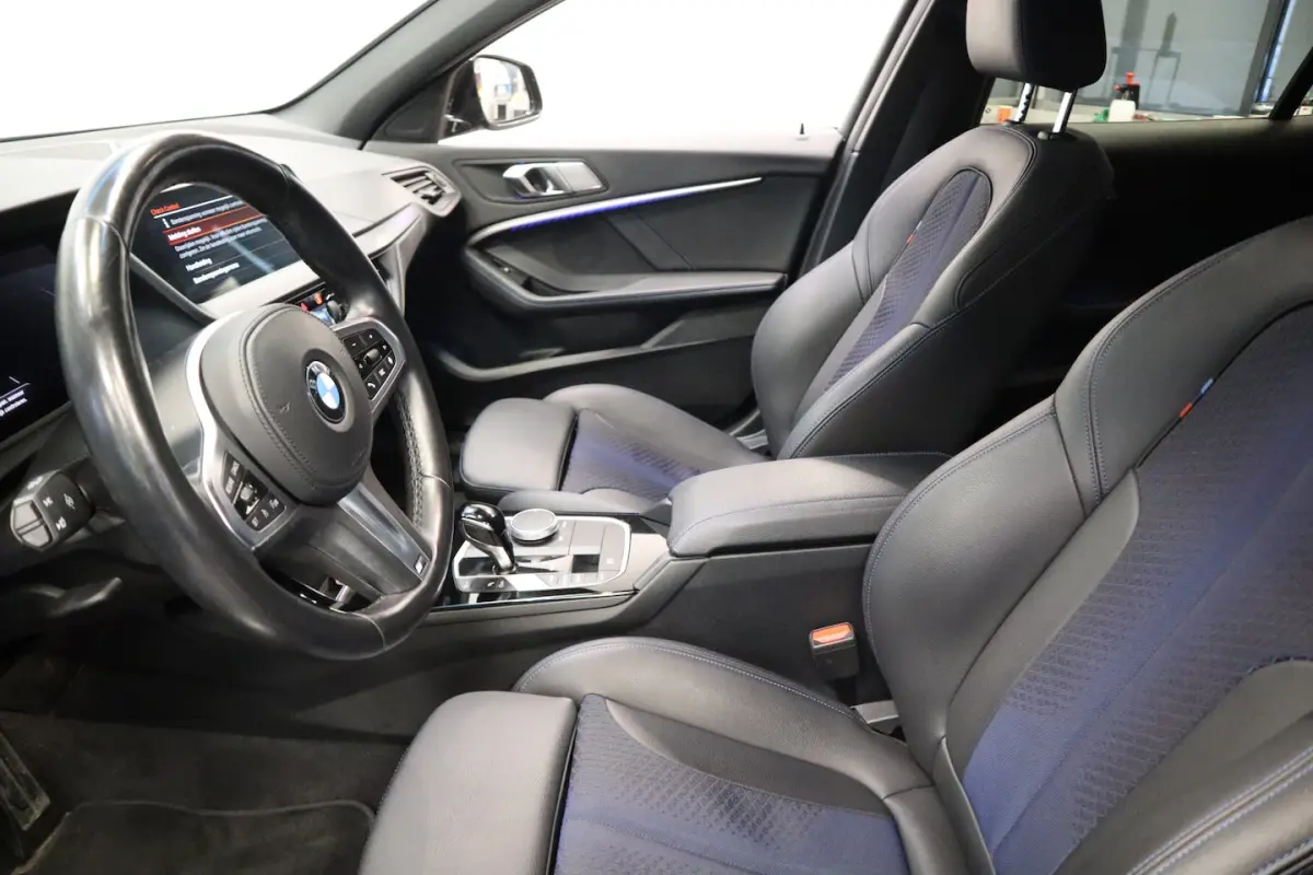 120i M-Sport Navigatie Full-led 24 Maanden garantie* (Vraag naar de voorwaarden)
