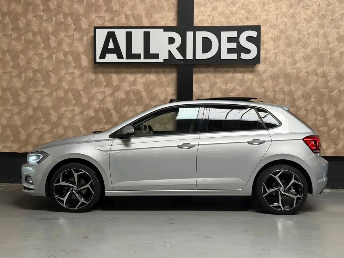 1.0 TSI Highline | Pano | ACC | PDC | Stoelver