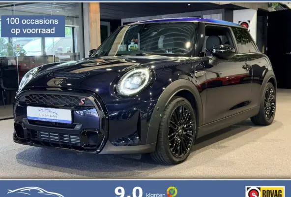 2.0 Cooper S John Cooper Works Nieuw model | Camera | Stoelverwarming | Leder
