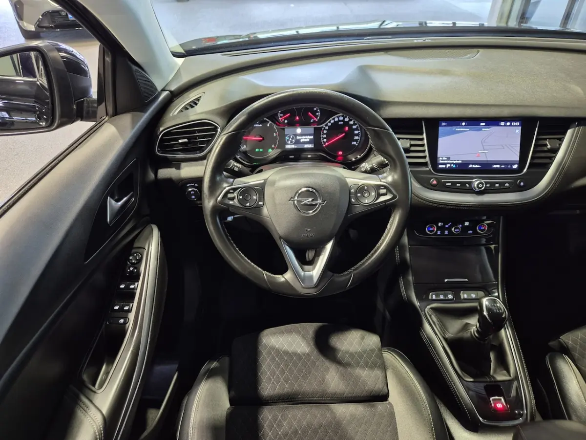 1.6 CDTi Business Executive Navigatie |Trekhaak | Sensoren | Carplay-Android