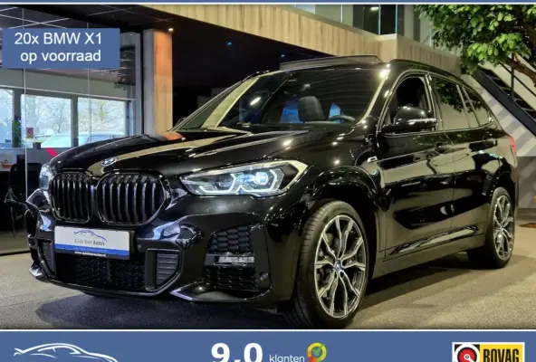xDrive25e High Executive M-Sport 19â | Panorama | HUD | Trekhaak | Camera | Stoelverwarmin