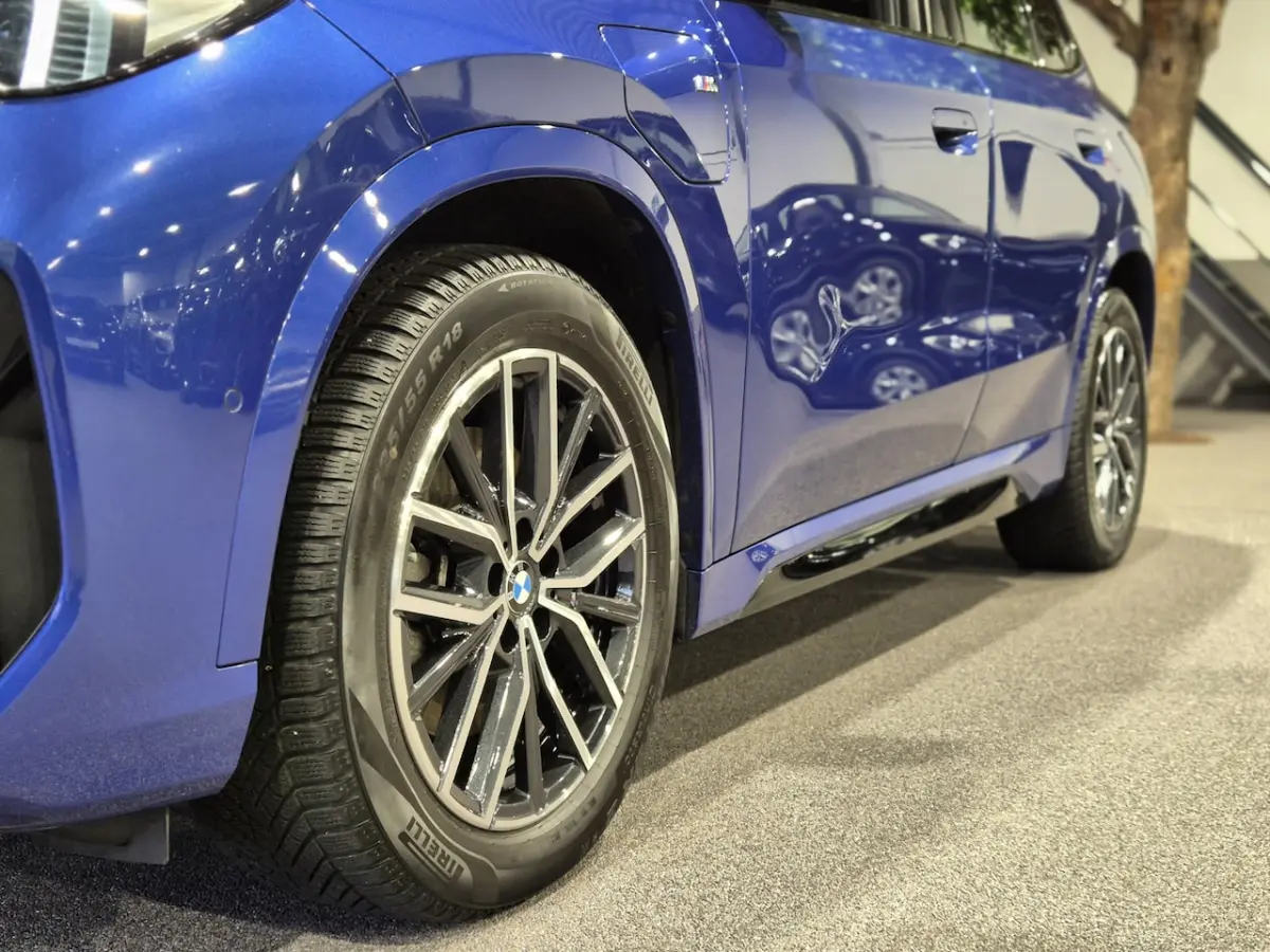 xDrive25e High Executive M-Sport | Panorama | HUD | 360 Camera | Stoelverwarming | Carplay