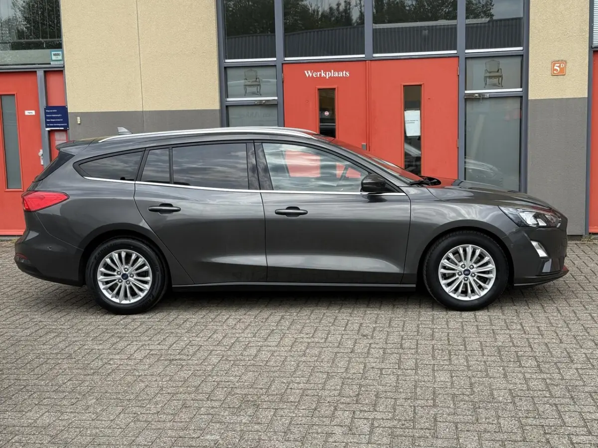 1.0 EcoBoost Titanium Business, AUTOMAAT
