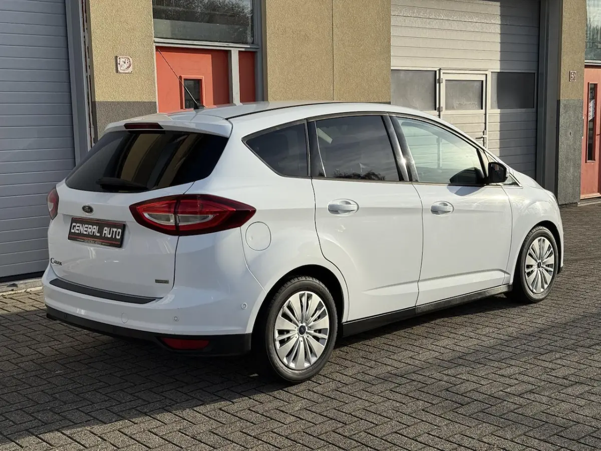1.0 Titanium, Navi, Nieuwe Distributieriem